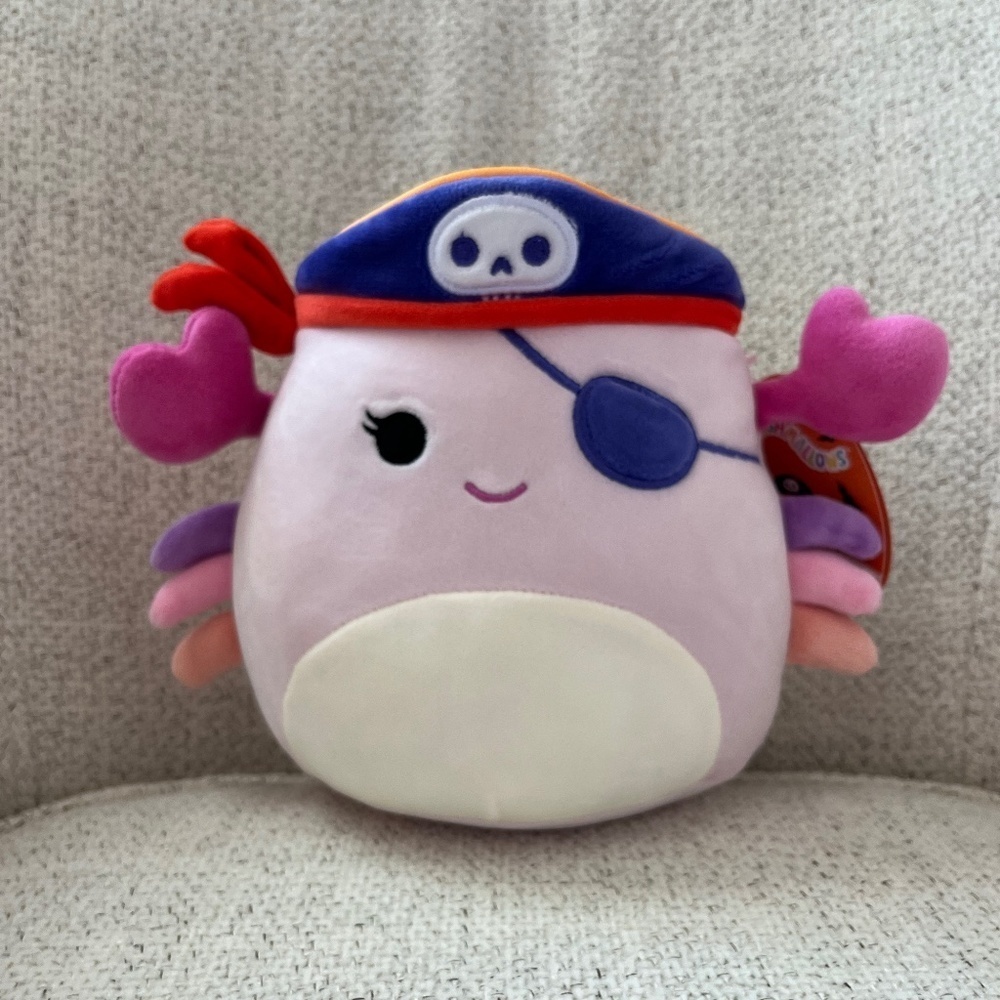 NWT Squishmallows Cailey the Crab as Pirate!!